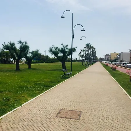 I Cavour 108 Porto SantʼElpidio
